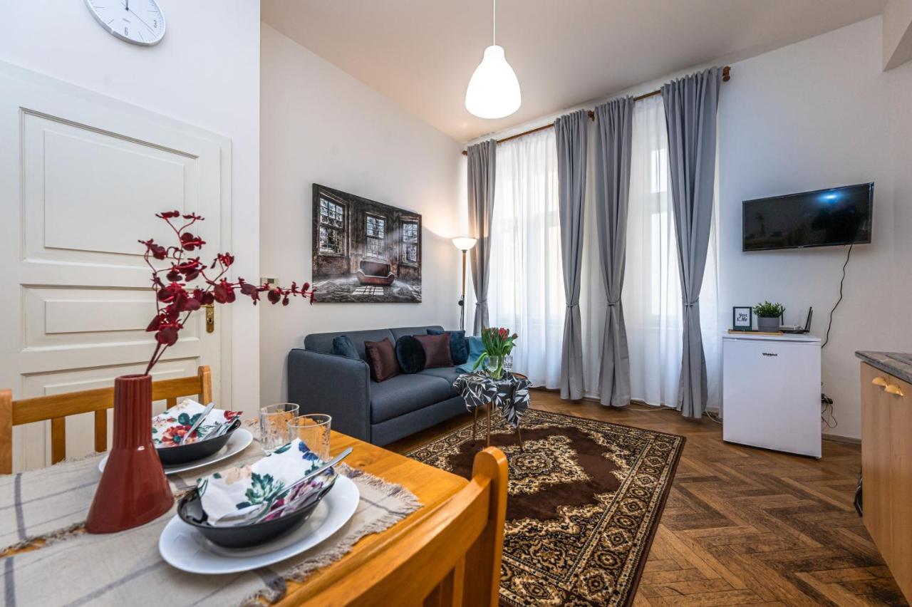 Tynska Ulicka Apartment Praag Buitenkant foto