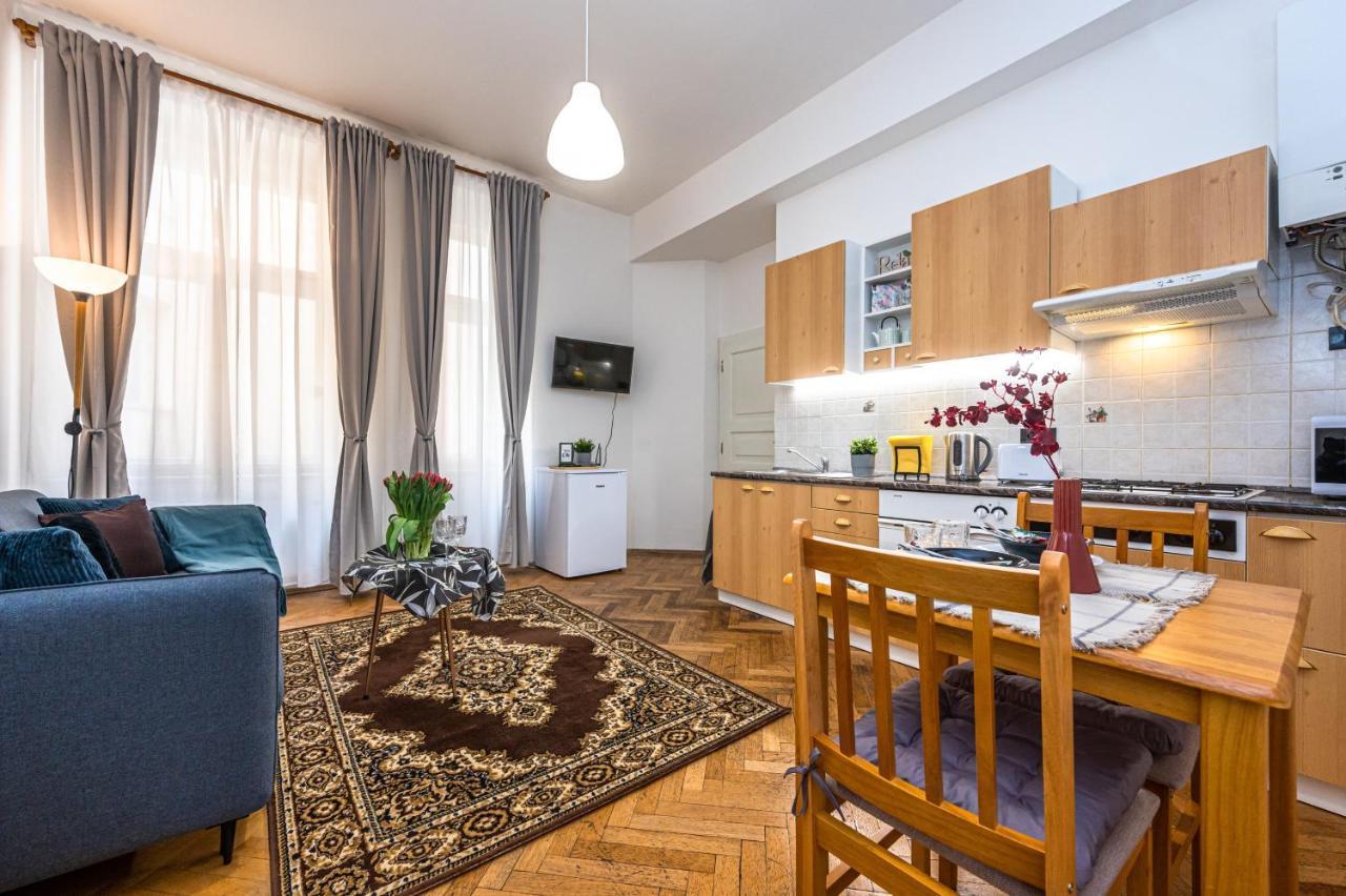 Tynska Ulicka Apartment Praag Buitenkant foto